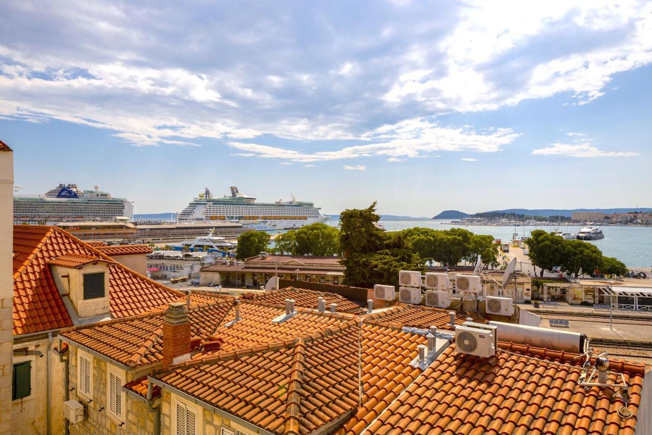 Luxury Apartment Olavia Rooftop Terrace & Seaview Split Exteriér fotografie