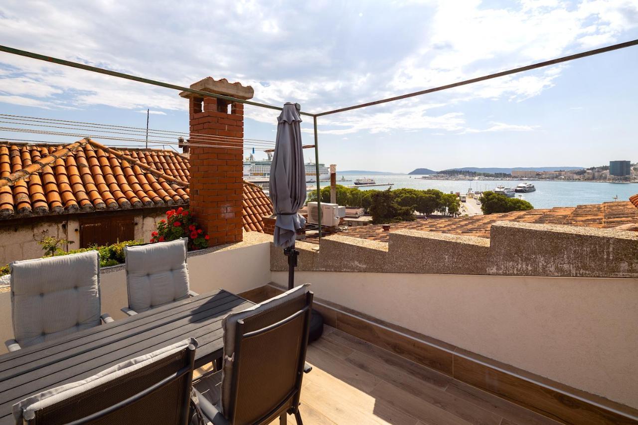 Luxury Apartment Olavia Rooftop Terrace & Seaview Split Exteriér fotografie